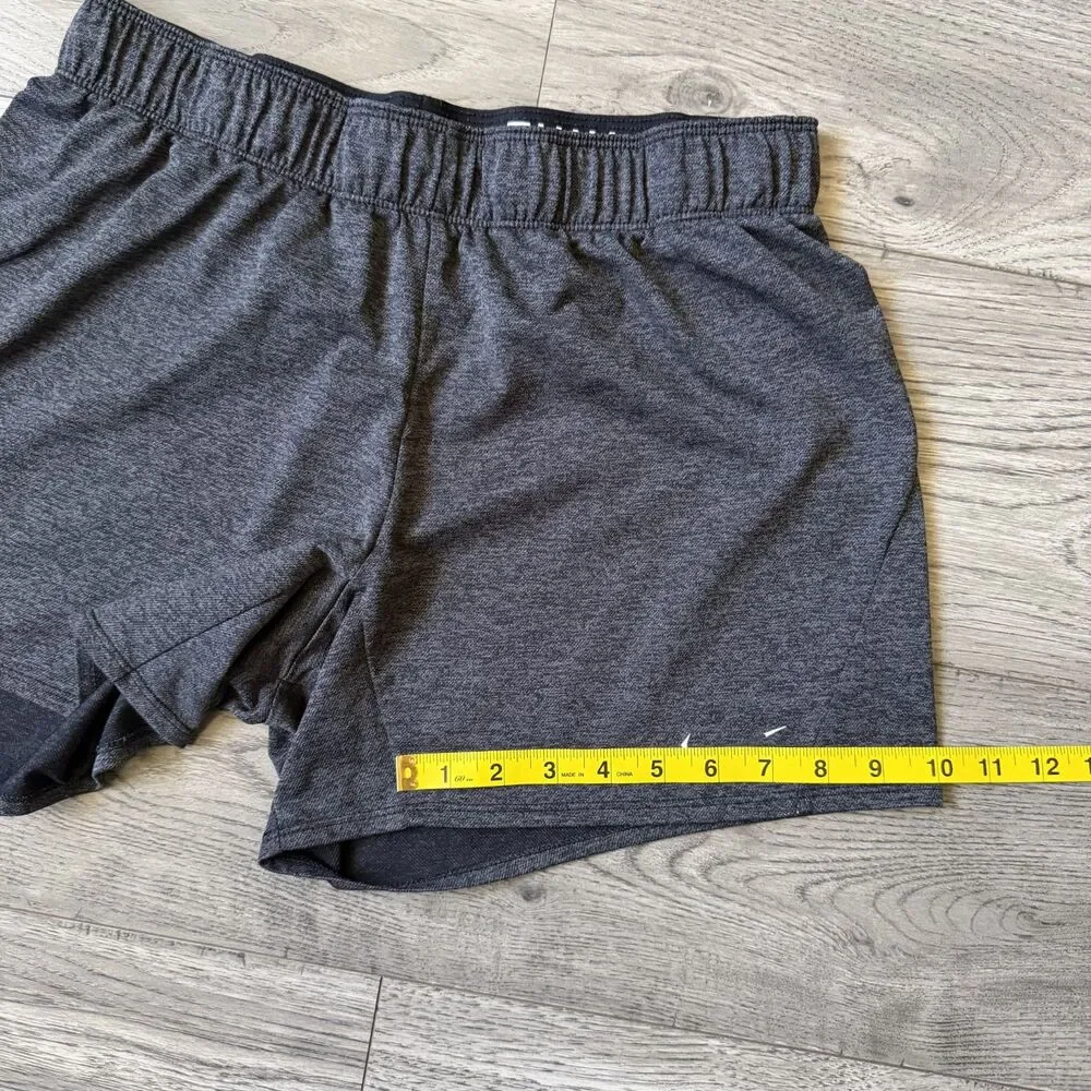 Nike‎ Dri-Fit Gray Heathered Athletic Shorts No Liner - Size Medium